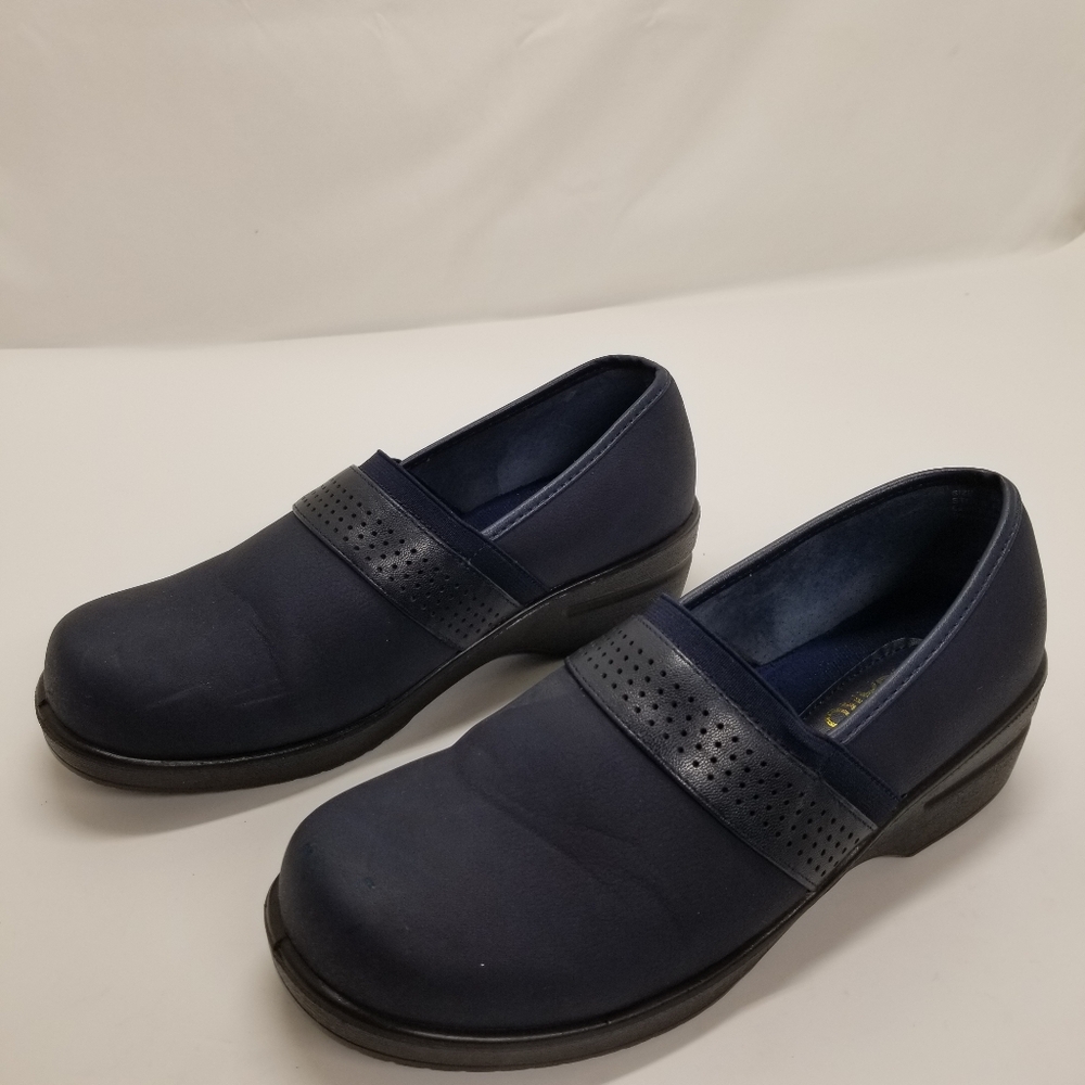 Ingaro Faith Womans Size 8.5M Navy Blue Leather Loafer Clogs Non-Slip Slip On